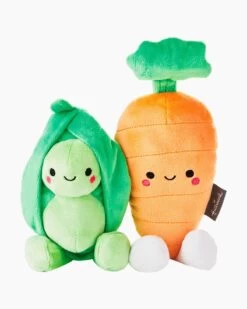 Toy store 27 Hallmark Better Together Peas And Carrot Magnetic Plush
