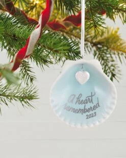 Hallmark A Heart Remembered 2023 Porcelain Ornament