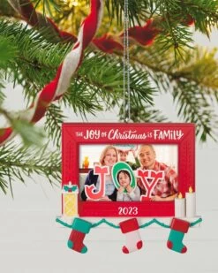 Hallmark Family Joy 2023 Photo Frame Ornament