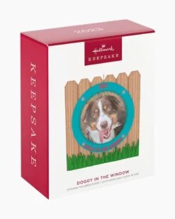 Hallmark Doggy In The Window 2023 Photo Frame Ornament -Toy store 000500 1000621967 NoColor ALT4