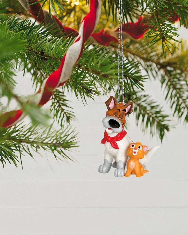 Hallmark Disney Oliver And Company 35th Anniversary Oliver And Dodger Ornament 1 Hallmark Disney Oliver And Company 35th Anniversary Oliver And Dodger Ornament