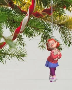 Hallmark Disney And Pixar Turning Red Meilin Lee Ornament
