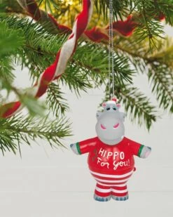 Hallmark I Want A Hippopotamus For Christmas Musical Ornament