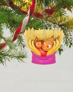Hallmark Disney And Pixar Finding Nemo 20th Anniversary Marlin & Nemo Ornament