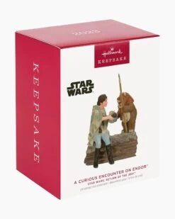 Hallmark Star Wars: Return Of The Jedi™ A Curious Encounter On Endor™ Ornament 10 Hallmark Star Wars: Return Of The Jedi™ A Curious Encounter On Endor™ Ornament -Toy store 000500 1000622265 NoColor ALT4