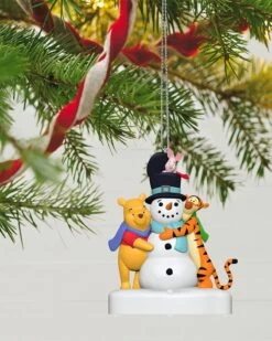 Hallmark Disney Winnie The Pooh A Happy Holiday Hug Musical Ornament