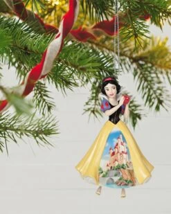 Hallmark Disney Princess Celebration Snow White Porcelain Ornament