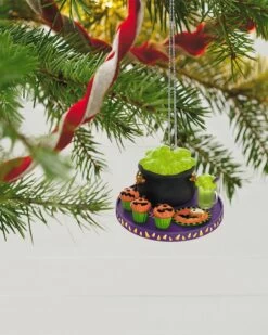 Hallmark Season's Treatings Halloween Party 2023 Ornament