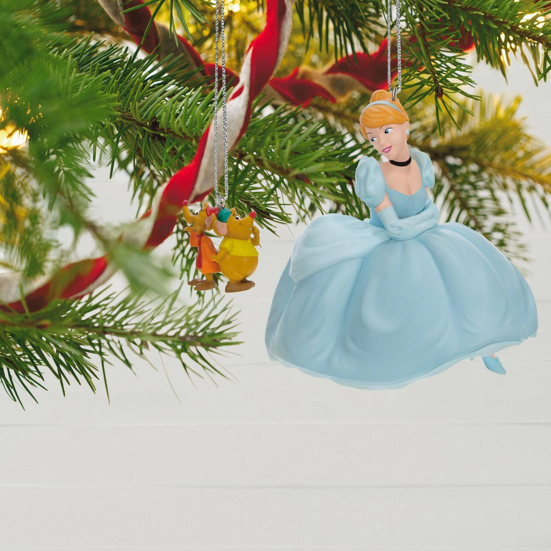 Hallmark Disney Cinderella Jaq And Gus Love Cinderelly Christmas Ornaments, Set Of 2 4 Hallmark Disney Cinderella Jaq And Gus Love Cinderelly Christmas Ornaments, Set Of 2 - Image 4
