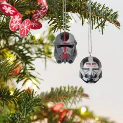 Hallmark Mini Star Wars: The Bad Batch™ Hunter™ And Wrecker™ Ornaments, Set Of 2 -Toy store mini star wars the bad batchtm huntertm and wreckertm ornaments set of 2 5 33074947686584